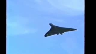 Vulcan Display at RAF Leuchars 1988 [upl. by Setiram474]