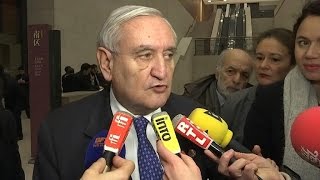 JeanPierre Raffarin quotValls est attentif structuré et il sait être fermequot [upl. by Hirschfeld]