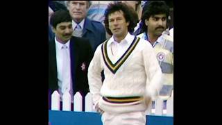 The Story of Imran Khan Changing His Bowling Action After His Debut Match  Amazing Story [upl. by Arytas]