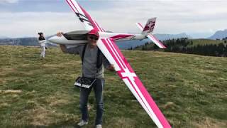 Pascal Ducret flying his FW Model Swift S1 at the Semnoz [upl. by Buyers511]