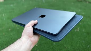 The BEST way to protect your 13inch MacBook ICON Sleeve by Incase Review [upl. by Gader]