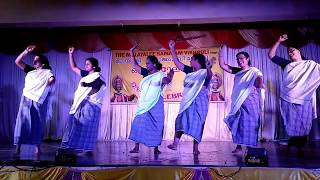 Cherukuzhu Nadan Pattu Dance Onam 2017 [upl. by Ardnahs942]