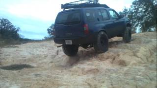 Nissan Xterra Off Road 4X4 [upl. by Wakefield701]