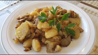 Patatas con champiñones  Cocina con Rock [upl. by Assiled]