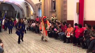 Desfile de Danzas de Concheros en el templo de la Santa Cruz Queretaro 13 Sep 2015 [upl. by Clapper]