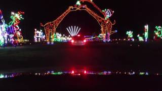 Shadracks Sevierville 2016 Christmas light show [upl. by Aridnere]