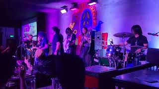 Perf De Castro  Balong Malalim Cover 70s Bistro September 8 2024 [upl. by Frasch]