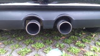 VW Golf 5 V R32 Sound [upl. by Nyladgam765]