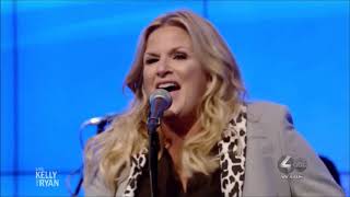 Trisha Yearwood Live Concert Performance quotEvery Girl In This Townquot September 11 2019 HD 1080p [upl. by Broeker]