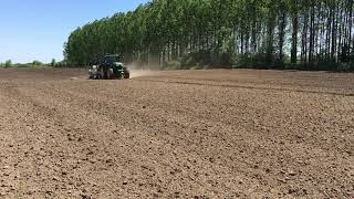 John Deere 6105M  Sfoggia Sigma 5  Corn sowing  Kukorica vetés 2018 [upl. by Ralat915]