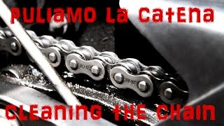 PULIRE LA CATENA MOTO  CLEAN THE CHAIN  TUTORIAL 2 [upl. by Lyrpa]