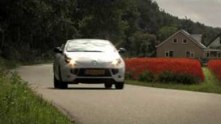 Renault Wind roadtest english subtitled [upl. by Bikales426]