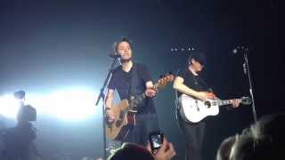 Blink 182  Waggy Acoustic Live in Liverpool [upl. by Frederich]