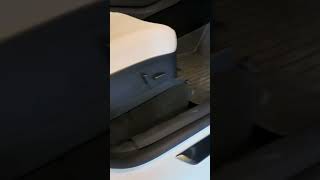 Hansshow illuminated door sills for the Model Y and Model 3 [upl. by Salocin]