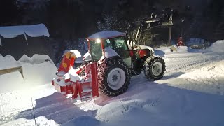 Valtra Valmet amp Duun snowblower [upl. by Lanni]