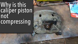 Why is this brake caliper piston not compressing [upl. by Alyac]