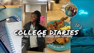 COLLEGE VLOG nsu ep3  day in life as an on campus student cafe dates  classes  studying [upl. by Naoj]