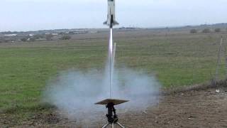 Estes Saturn V Launch On Aerotech G80 Motor With Keychain Camera  San Marcos  Launch 2 [upl. by Sitsuj]