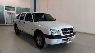 Chevrolet S10 PICK UP CABINA DOBLE  2003 [upl. by Rialc]