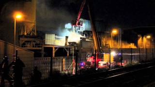 Brand Nederlandse Erts amp Mineraalbewerking Vlaardingen HD1080 [upl. by Mundt]