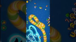 WORMS ZONE IO worms 😱🙆‍♂️🚀 wormszone gameplay limdogameschannel [upl. by Enomes]