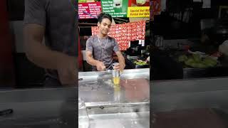 Orange kul ki sharbat straberry strowberry food strewberry streetfood indianstreetfood drink [upl. by Buschi]