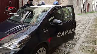 Rinvenimento Armi ad Erice loperazione dei Carabinieri [upl. by Hajidahk]