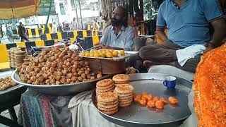 lahori katlamadeef fried desi pizzalahori katlama recipeRashidaHussain streetfood katlama [upl. by Trevar]