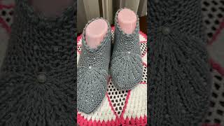 Chaussons new modèle crochet knitting handmade crocheting newmodel [upl. by Kohler]