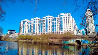 Walking in Center city Ekaterinburg Russia 4K  Spring 2023 April [upl. by Anned]