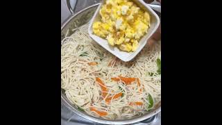 Egg Hakka Noodlesye apna dil he becharahonemade fastfood tastyegg recipe [upl. by Asela]