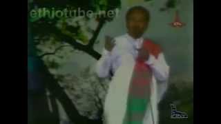 Melkamu Tebeje  ያም አለ ያም አለ  Yam ale yam ale [upl. by Nrublim]