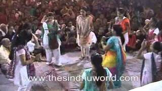 Sindhi Group Dance  Chhej Garba and Chhej By Sindhi Girls [upl. by Tito]