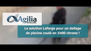 Coulage dune dalle de piscine avec le béton autoplaçant Agilia® MI Dallages [upl. by Yelssew]