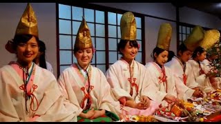 20151 福娘がご奉仕 今宮戎神社「十日戎」の様子 [upl. by Sirraf296]