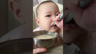 Baby eat food mỗi ngày 1 gói siro giúp con ngon miệng shorts shortvideo [upl. by Perrins935]