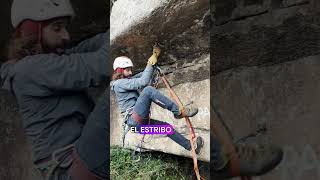 Técnica cigüeña para escalada artificial [upl. by Ettenahs]