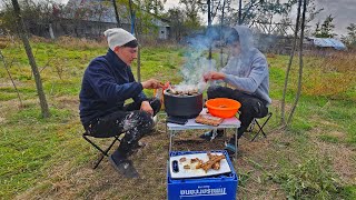 AM FACUT GRATAR DIN CARNE DE PORC SI MICI CU ALEX SI ADI BALANA IN POIENITA [upl. by Mussman79]