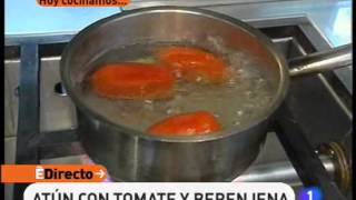 Receta de Atun con tomate y berenjena ED [upl. by Nalehp]