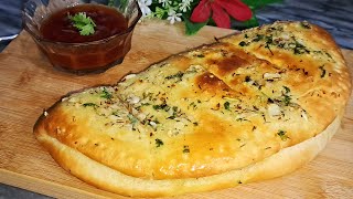 Cheesy Garlic Bread In Air fryer  Air Fryer Garlic Bread [upl. by Iccir]