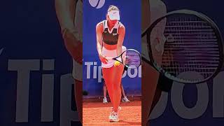 Magda Linette y el servicio Final Prague Open 2024 [upl. by Noirda594]