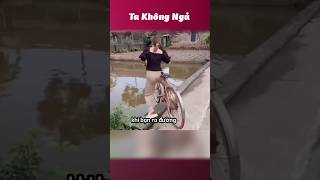 Ra đường trúng thứ 6 ngày 13 🤣 takhongngu [upl. by Chor457]