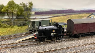 LNER Y7 in EM gauge running on Harkness [upl. by Hannasus]