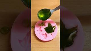 Making Green GelWax Leaves 🍃💚 gelwax candlewax satisfying slime candlemaking [upl. by Massab]