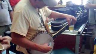 Tim Bing playing slide banjo with a glass of unfiltered Coopers Pale Ale [upl. by Fernandes]