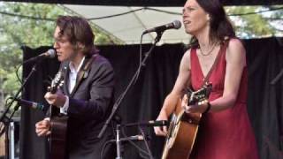 Gillian Welch and David Rawlings  Pancho and Lefty 09271997 [upl. by Susan342]