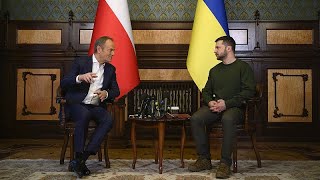 Zelenskyy pede ajuda a Bruxelas para crise com agricultores polacos [upl. by Couhp]