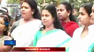 Cultureless Mahila Congress idiots in Kerala [upl. by Ardy]