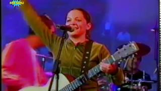 Natalia Lafourcade  Amarte Duele Fragmento  Evento 1017 Vox FM 10042003 [upl. by Eetnahc417]