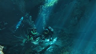 Buceo en el cenote Chac Mool [upl. by Rea706]